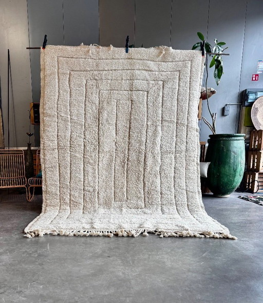 Nieuw handgeweven Marokkaans Mrirt-tapijt van natuurlijke wol – minimalistisch geometrisch ontwerp