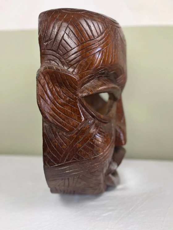 Handgefertigte afrikanische Maske – Wanddekoration, Wood (photo 11 of 14)
