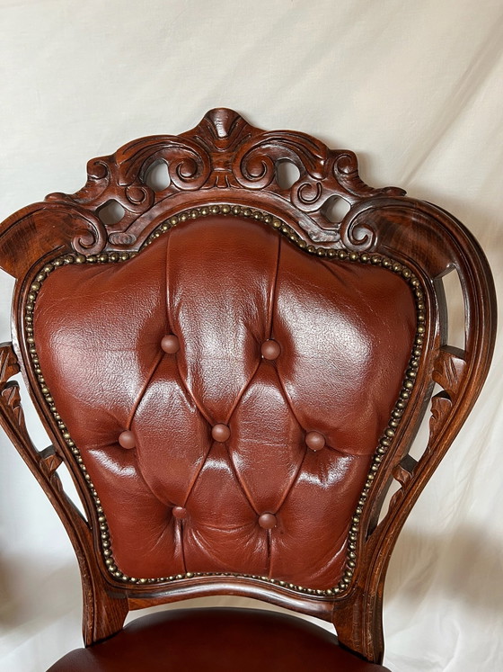 4 Chesterfield Barock Esszimmerstühle Leder – Holz (photo 3 of 5)