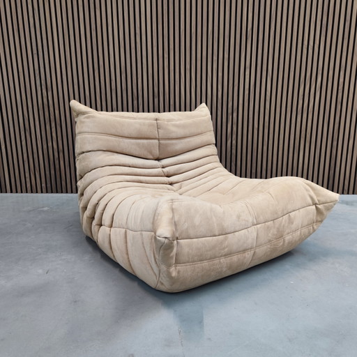 Ligne Roset Togo Monoposto | Alcantara sabbia