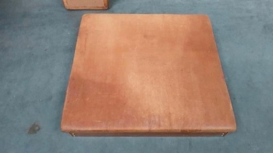 Image 1 of Tavolino vintage, mobiletto da palestra, scatola per ginnastica, imbracatura in pelle, teak anni '70