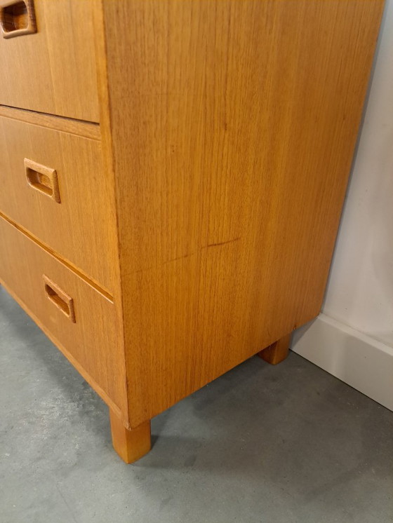 Image 1 of Chest of drawers with 6 deep drawers from Sweden