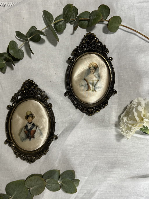 Veel vintage fotolijsten