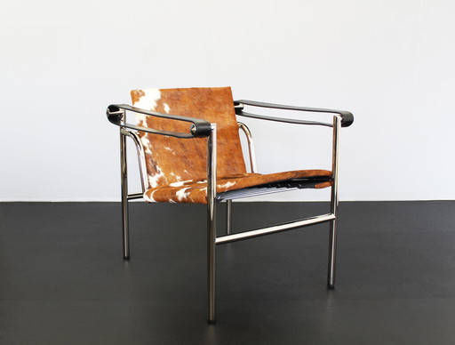 Lc1 Chair Le Corbusier Cassina Charlotte Perriand Seats