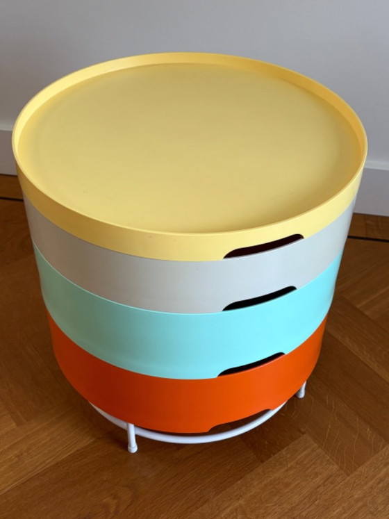 IKEA PS 2014 NYHET Tavolino Retro Funky con Contenitore – Tavolini, Plastica, Metallo (photo 3 of 10)