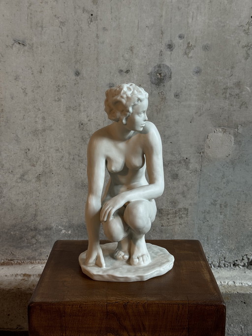 Sculptuur “de knielende” Fritz klimsch, Rosentahl