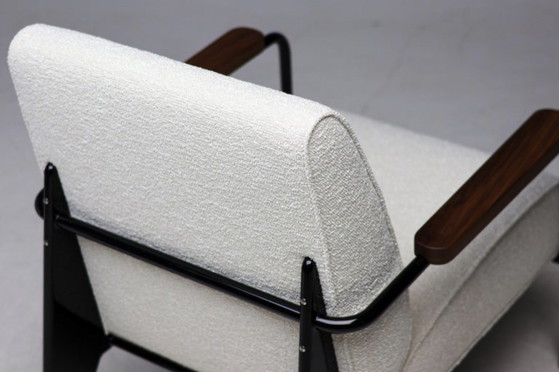 Image 1 of Vitra Jean Prouvé Salonsessel | Elfenbein Nubien | Zeitlose französische Eleganz