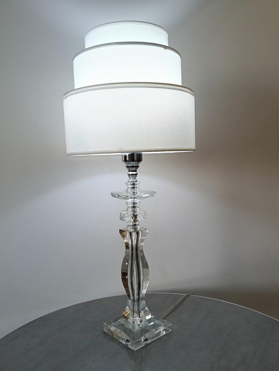 Image 1 of Lámpara de mesa