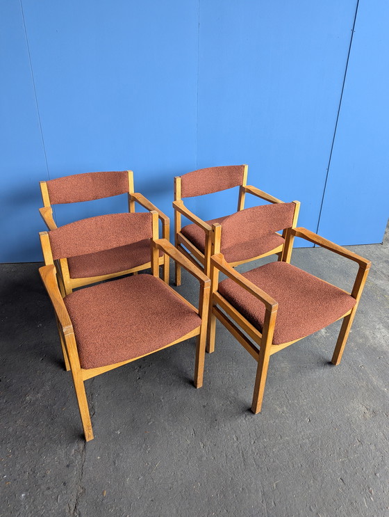 Image 1 of Set di 4 sedie da pranzo danesi vintage, rivestite di nuovo.