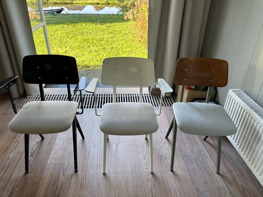 S16 eetkamerstoelen van Galvanitas in vari colori