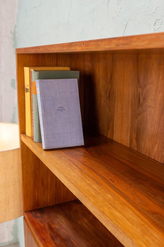 Image 1 of Buffet haut vintage, commode style années 60