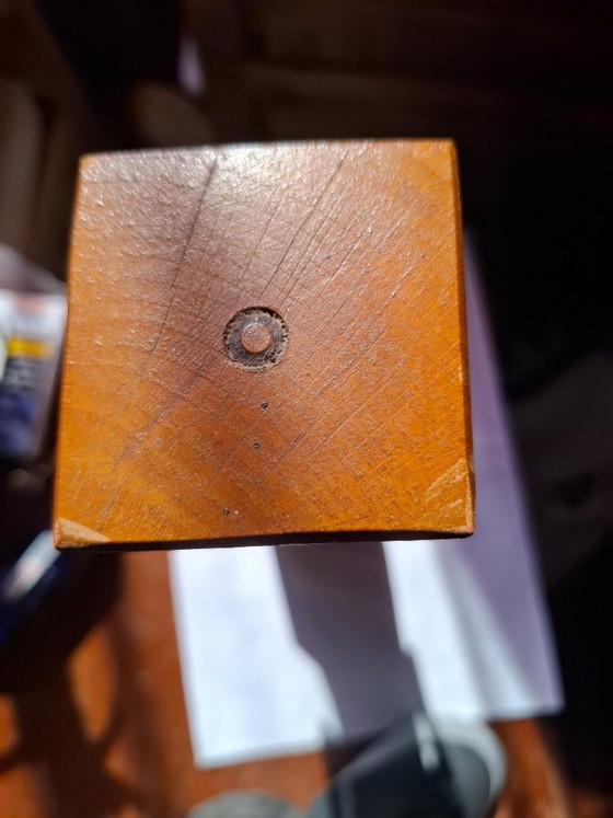 Image 1 of Handgeschnitzte Totem-Gesichtsskulptur aus Holz im Stil der Mitte des 20. Jahrhunderts (30 cm)
