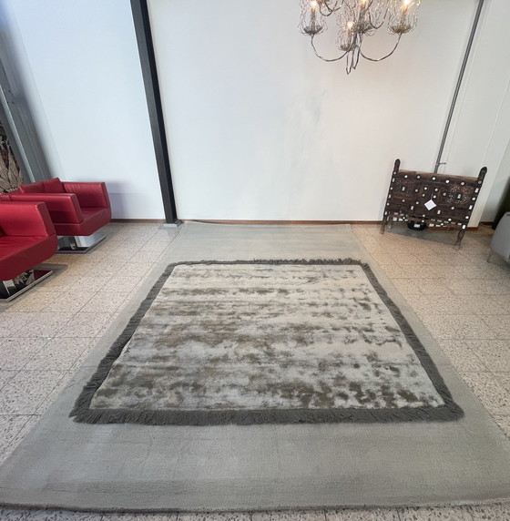 Image 1 of Leolux Carpet Frame Color Marram New