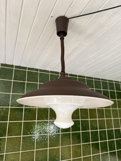 Pendant lamp metal brown and porcelain white