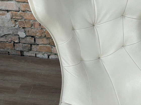 Image 1 of Poltrona Frau Regina Swivel Chair