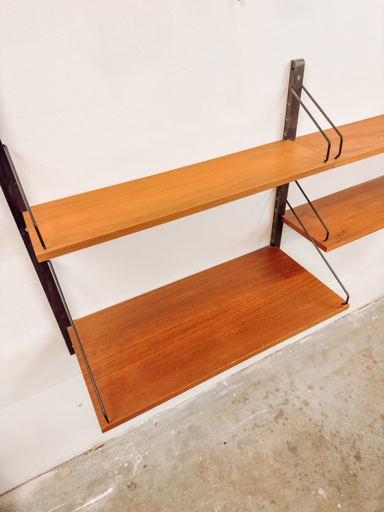 Image 1 of Royal System modular wall unit with desk by Poul Cadovius