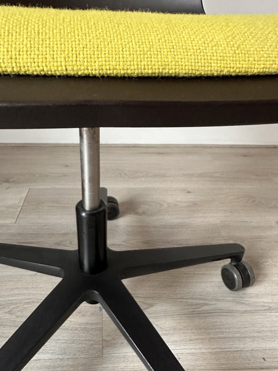 Image 1 of Sedia da ufficio di design Vitra Hal