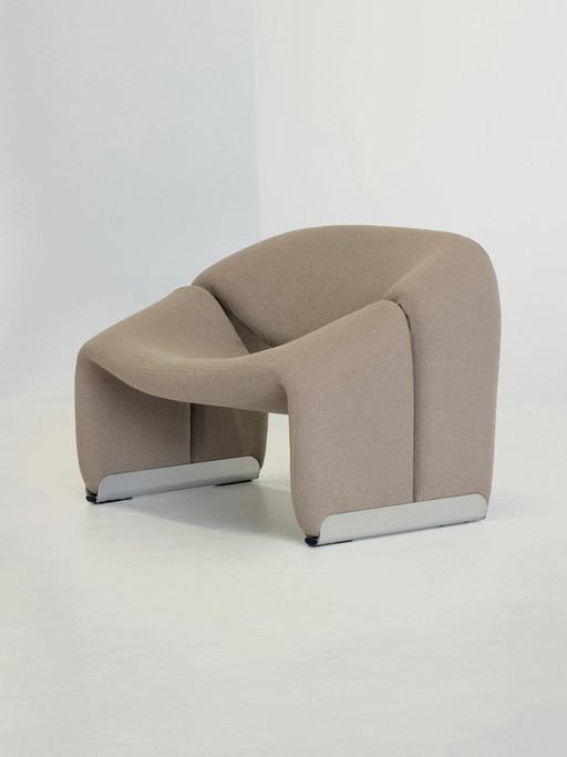 Artifort Groovy F598 M-Chair de Pierre Paulin en bouclé beige