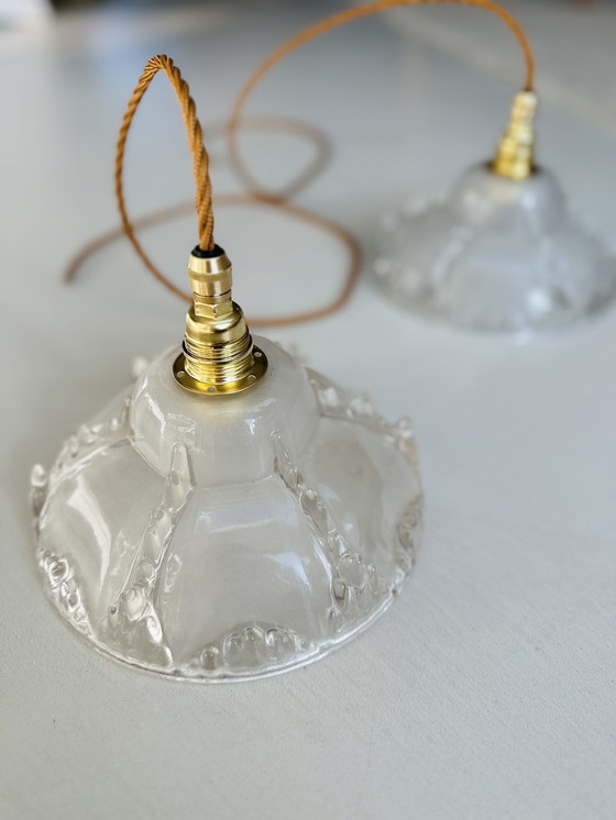 Image 1 of Ezan France Art Deco Hanglamp – Opaline Glas – Jaren 30 / Ezan France Art Deco Pendant – Opaline Glass – 1930s