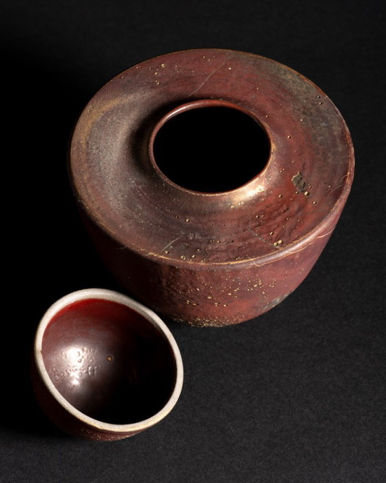 Image 1 of Keramische vaas en doos met deksel – Studio Keramist Artist, Duitsland, 2010