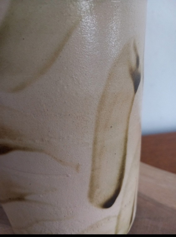 Image 1 of Rare "Scroll" Vase Signed CHON – Unique Piece – Collector's Item – Brutalist / Mid-Century Design