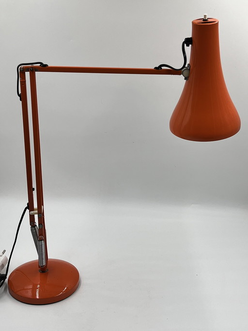 Anglepoise Apex90 lamp