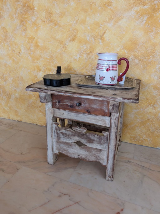 Table d'appoint ancienne