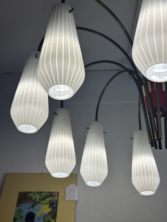 Image 1 of  Prachtige Vintage Opaalglas Kroonluchter Plafond Hanglamp Prachtige Vintage Opaalglas Kroonluchter Plafond Hanglamp 1/5 Prachti