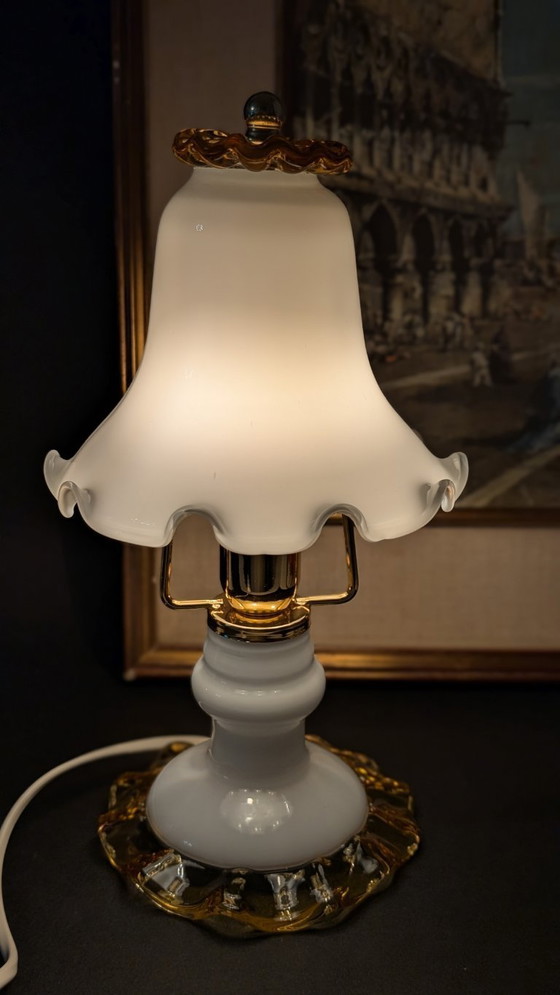 Image 1 of Set van twee tafellampen van Sylcom, gemaakt van Murano-glas – melkwit, amber en goud ✨