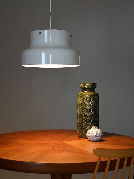 Lampada da soffitto Bumling bianca di Anders Pehrson