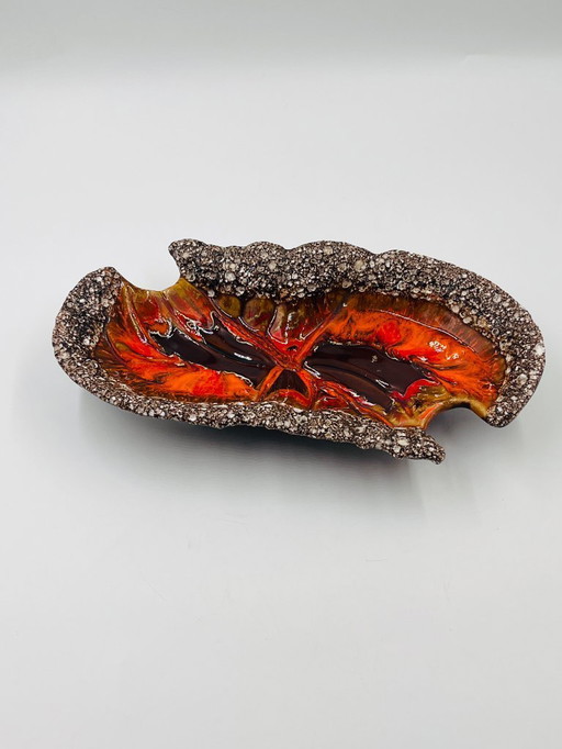 Plat Fat lava Vallauris