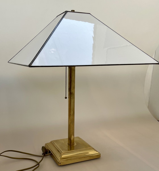 Image 1 of Vintage Art-deco Frank Lloyd Wright style opal stained glass lamp - glas-in-lood met messing