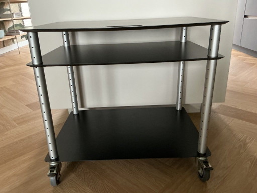 Max & Dirk trolley