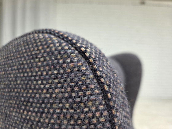 Image 1 of 1970er Hochlehner dänischer Sessel mit Fußhocker, Möbel Wollstoff, Eichenholz massiv