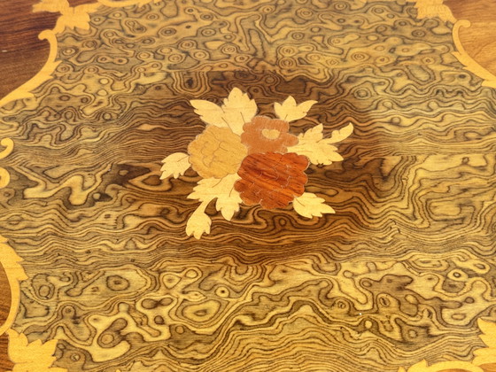 Image 1 of Französischer Beistelltisch aus Holz Weintisch mit Intarsien