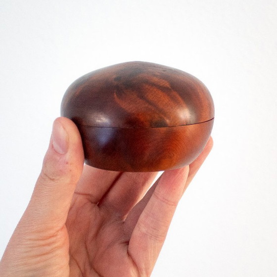 Image 1 of Kleine runde Holzbox, handgefertigt aus Thuja- oder Olivenholz