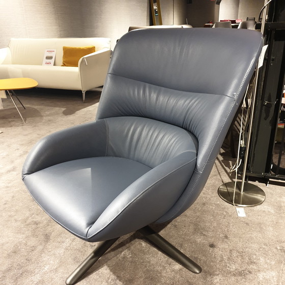 Image 1 of Poltrona Hilco Leolux