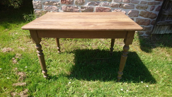 Tavolo in rovere con gambe tornite – Tavoli da pranzo (photo 9 of 14)