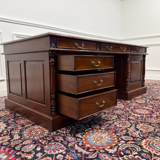Grande Scrivania Classica Inglese – Scrivanie, Leather, Wood (photo 15 of 21)
