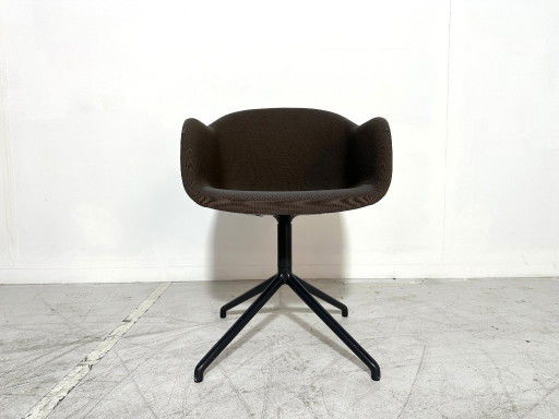 Poltrona Muuto in fibra color tortora - Base girevole nera – fauteuils, Textile (photo 2 of 8)