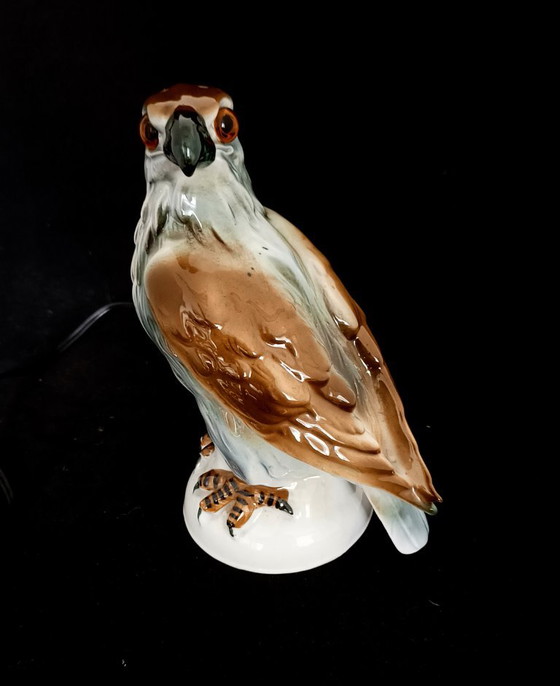 Porcelain lamp in the shape of an eagle – Table lamps (photo 8 of 8)