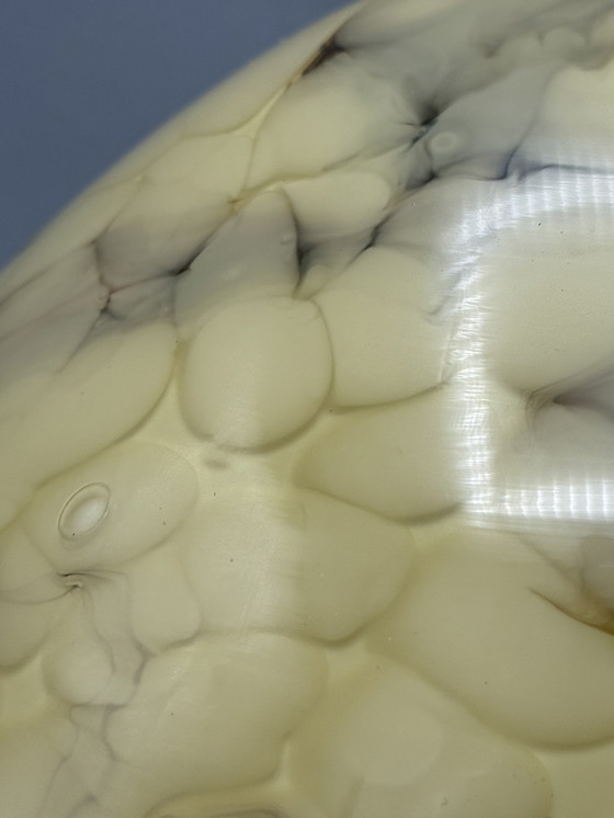 Image 1 of Vintage gemarmerde plafondlamp - elegantie in glas en metaal