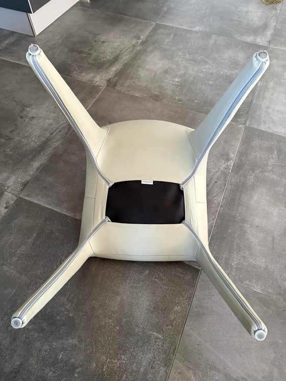 Image 1 of 6 sillas de comedor Bonaldo de cuero