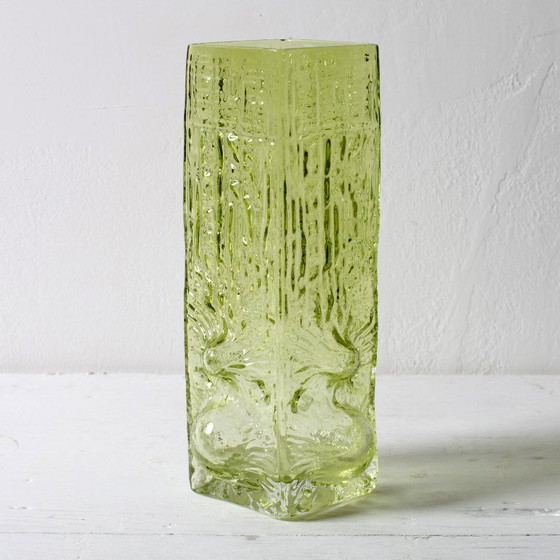 Image 1 of Vintage Scandinavian Lime Glass Vase / Rune Strand for Sea Kosta Glasbruk / 1970s