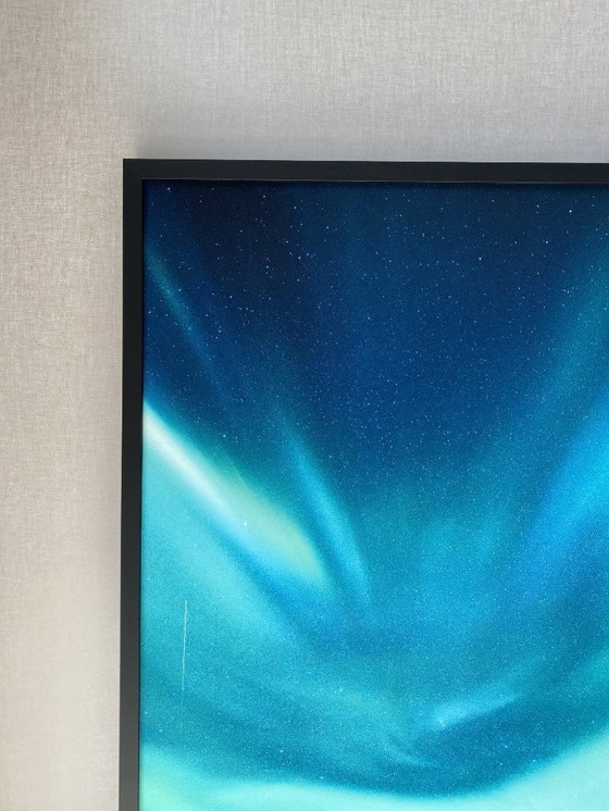 Image 1 of Reproduction d'art d'aurores boréales | Photographie du ciel nocturne, encadrée (100 x 70 cm)