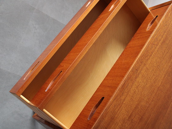 Image 1 of Vintage Danish chest of drawers in teak by Ølholm Møbelfabrik 