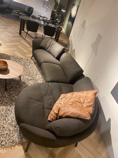 Image 1 of Leolux Rego corner sofa