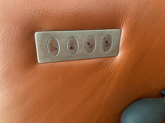 Image 1 of Prominenter Ruhesessel