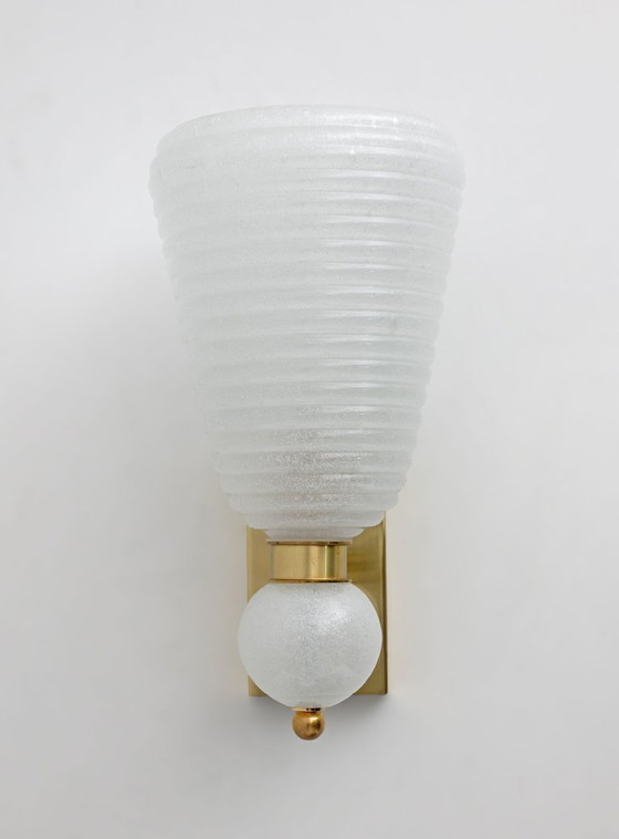 Image 1 of Coppia di applique in ottone e vetro di Murano "Pulegoso" di metà secolo