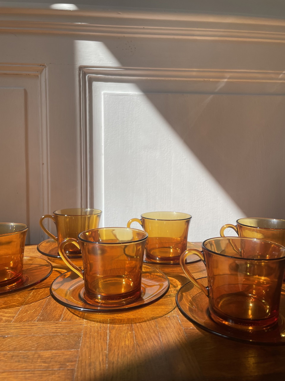 Service à Café Vintage Duralux – Tasses Ambrées – Verre – Neuf